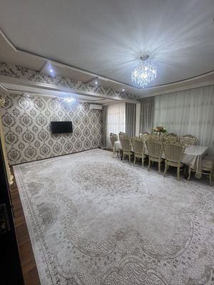 Сдаётся в аренду квартира в Юнусабаде, рядом с метро «Шахристан».
