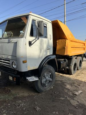 Kamaz Samosval.