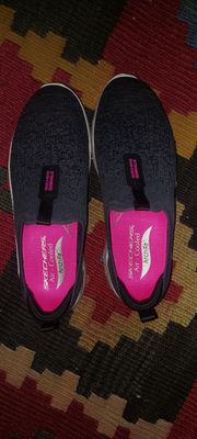 Skechers (обувь новая)