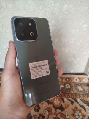 Honor x7c va Samsung A22 5 g.