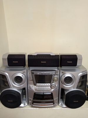 Panasonic CD stereo system SA-AK177
