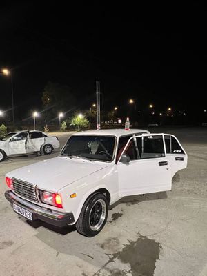 Vaz 2107 xolati yaxwi