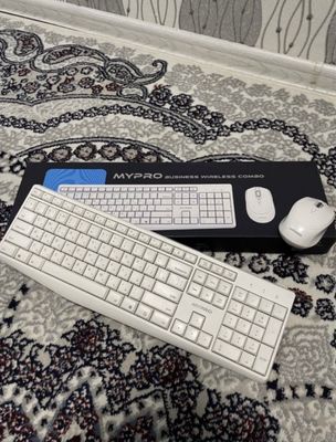 Klaviatura Bluetooth