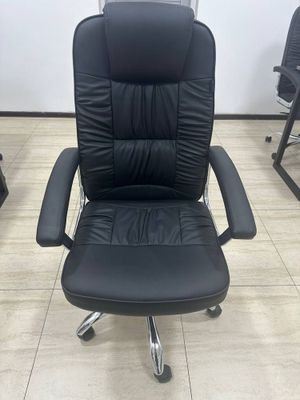 Новые кресла для работы