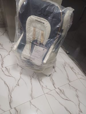 Продаётся фирменный кормления стульчик New Luxmom