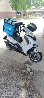 Скутер R 2 Italiya kavasaki