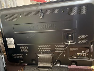 СРОЧНОО!! Продаётся телевезор SAMSUNG PLAZMA