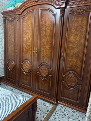 Продается спальная мебель