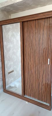 Срочно продаю спальный гарнитур
