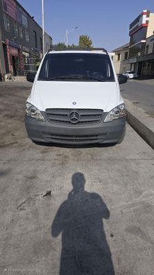 Mercedes benz vito