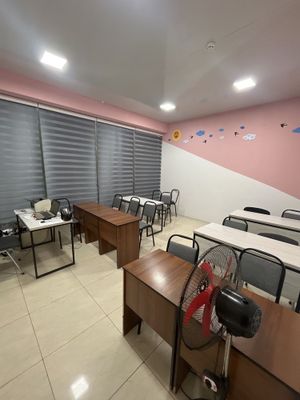 Srochna arenda chirchiq uquv markazida xona