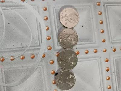 Продам советские юбилейные монеты.