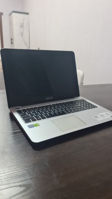 Notebook core i7 7 th gen