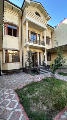 Сергели ЕВРОДОМ на 3х сотках 4 уровня 10 комнат