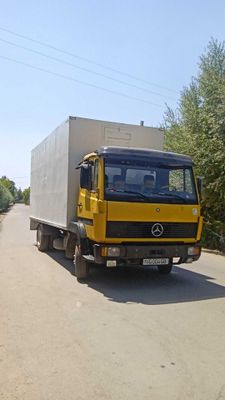 Mersedes 814 sotiladi