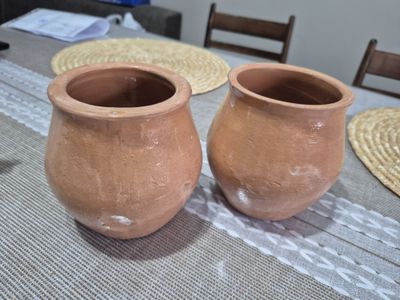 Продаются не большие кувшинчики