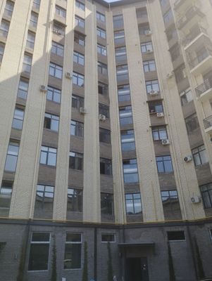 Toshkent Boku (Aksixat) ko'chadagi 2 xonali novostroyka oilaga ijaraga