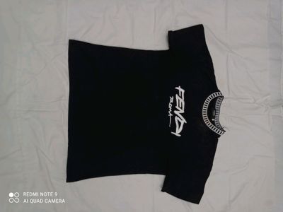 FENDI QORA FUTBOLKA