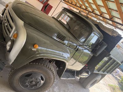 Zil MMZ4502 srochna sotiladi