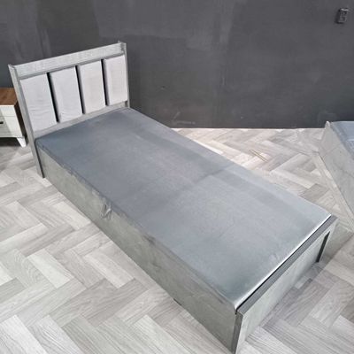 Divan-Krovat bir kishilik yotoq. 2.10x90