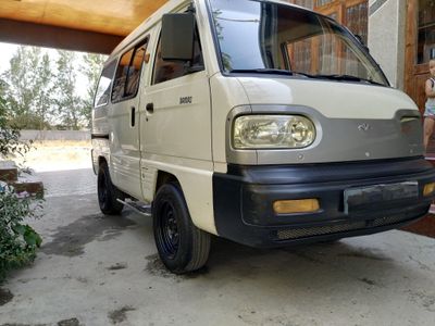 Дамас сотилади..