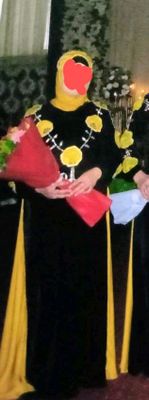 yangi saqlangan bir marta kiyilgan