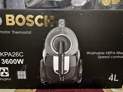Пылесос BOSCH новый