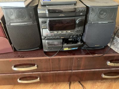музыкальный центор aiwa