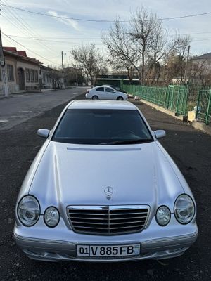 Мерседес W210