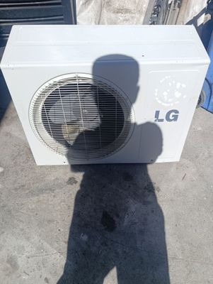 Продам кондиционер LG в отличном состоянии