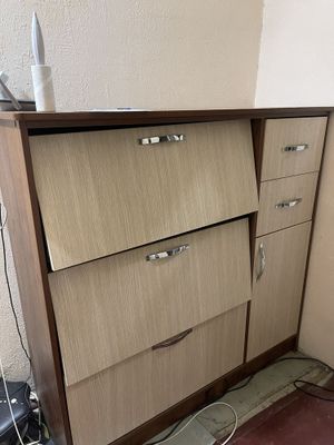 Продается комод полка для обуви