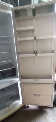 Продаётся холодильник Атлант