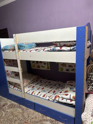 Kravatcha sotiladi 2 etajli srochna