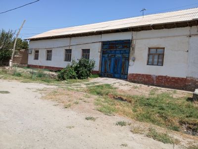 Ховли сотилади Нарпай
