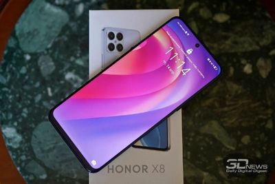 Honor x 8 6/128 ochlmagan