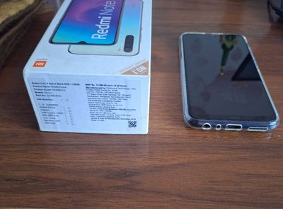 Redmi Note-8 6/128GB, полный комплект, состояние идеал