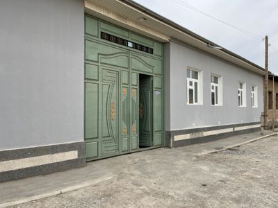 Ховли уй сотилади