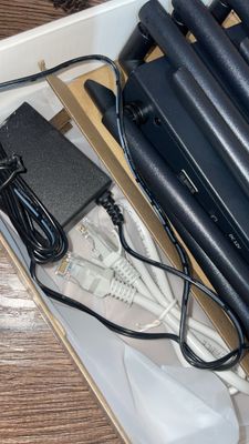 Wifi router yengi xali iwlatilinmagan