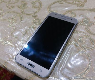 Samsung galaxy j 5