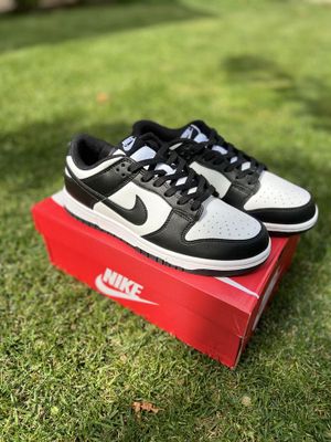 Nike Dunk Low Panda