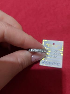 Продаю золотые изделия
