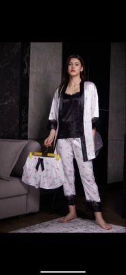 Pijama 4ka Atlas