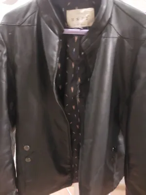 продается мужская куртка экокожа размер 48-50