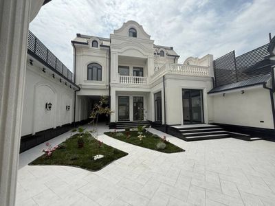 ПРОДАЕТСЯ евро ДОМ на Думбрабаде 3.7 соток 11 комнат 600м2
