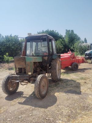 МТЗ беларус 80 трактор сотилади