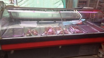 Vitrina xoladilnik 2.5metr xolati zor narxi 400$