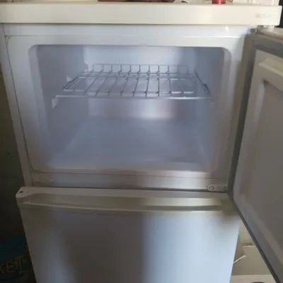 Холодильник сатылады артел