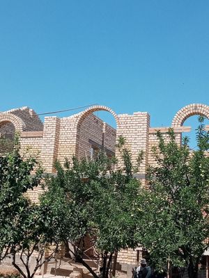 No'ldan uy quramiz