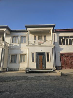 Ховли жойлар сотилади урган шахар