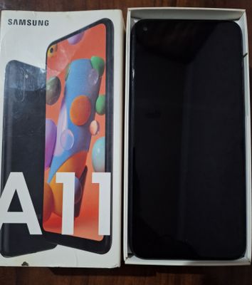 Samsung A 11 srochna sotiladi.